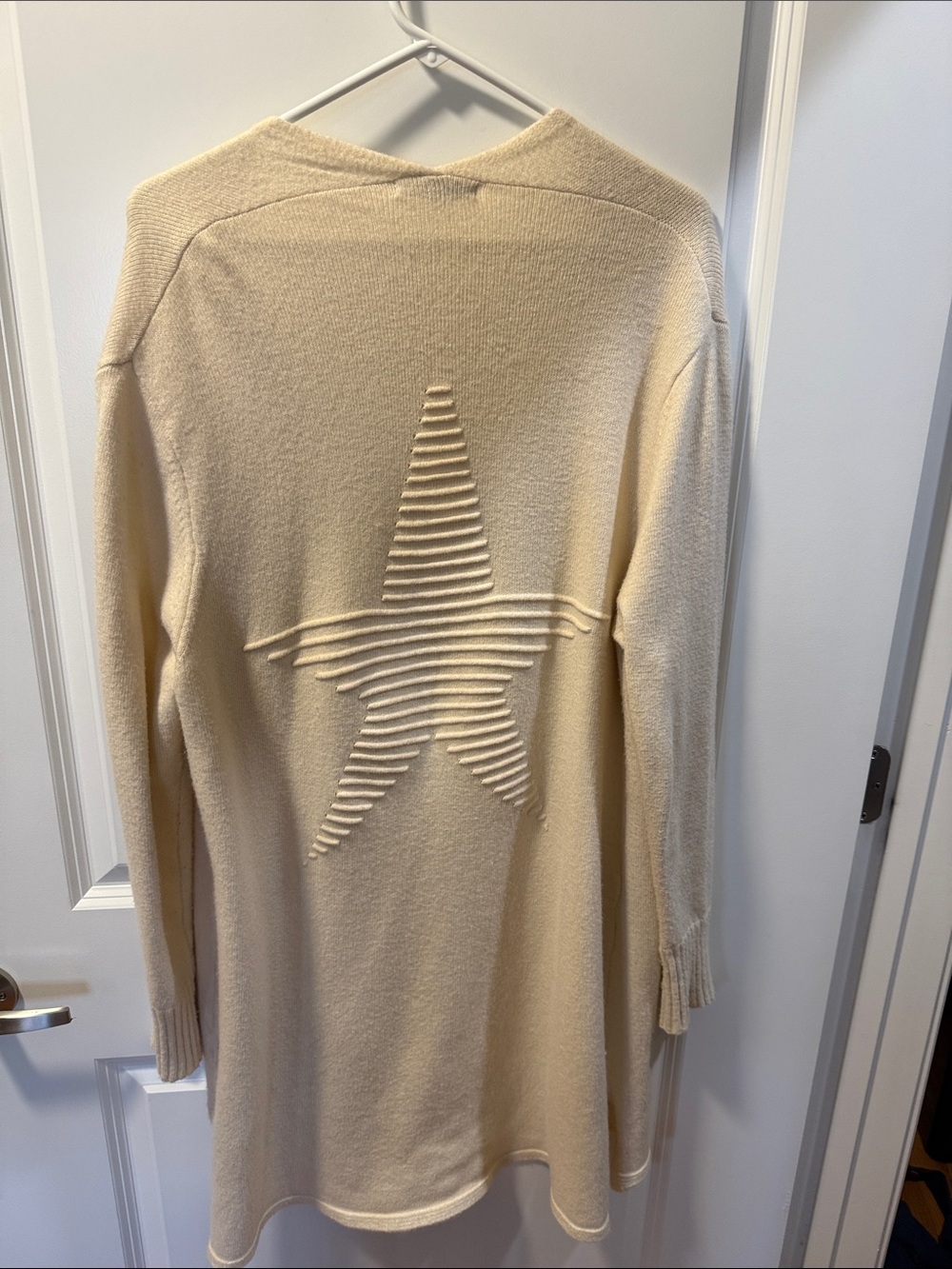 Cream Star-Back Long Women’s Sweater Cardigan S/M